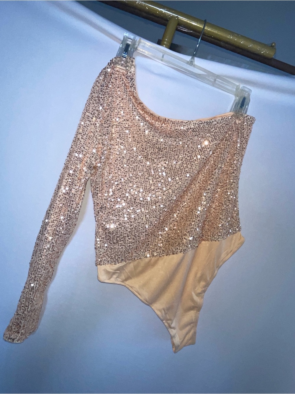 SHEIN Rose Gold Sequin One-Shoulder Long-Sleeve Bodysuit